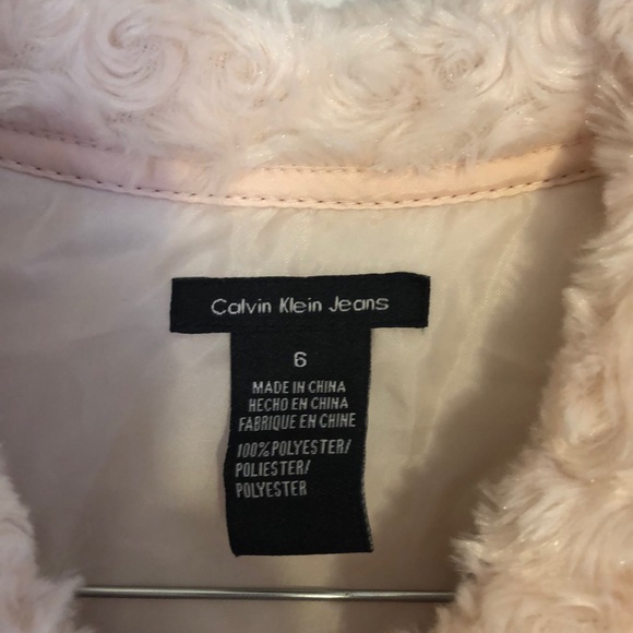 Girls Calvin Klein size 6 pink coat - Picture 4 of 8